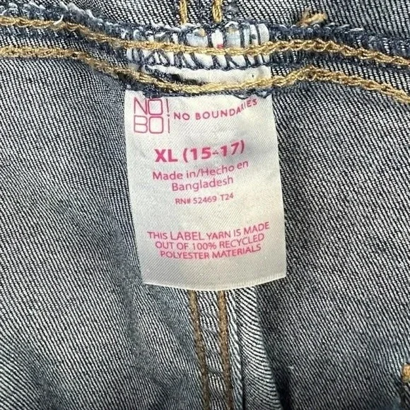 No Boundaries Denim Distressed Ripped Shortalls Overalls Women's XL - Picture 3 of 4